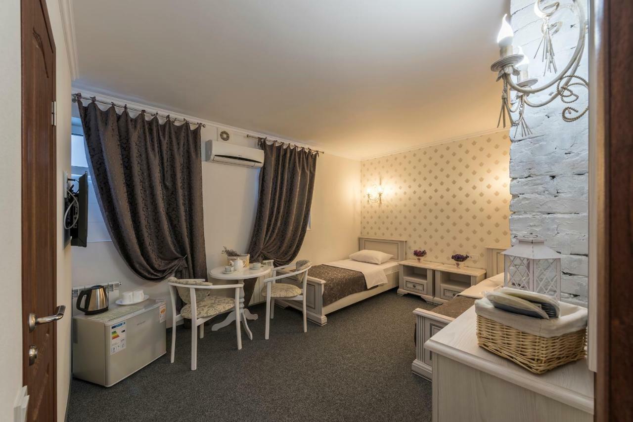 Mini Hotel Ryleev Jarkov Exterior foto